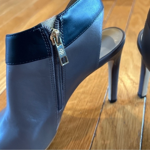 Ann Taylor Cara Crisscross Peep Toe Leather Sandals Heels Black Tan Women’s 7.5 - Picture 7 of 10